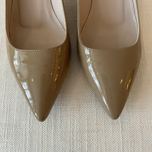 L K Bennett Nude Patent Kitten Heel Court Shoes - Picture 2 of 12